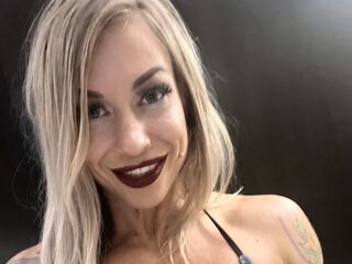 AmericanBarbie's Live cam chat with models Profile Image